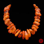 ANONYME- COLLIER