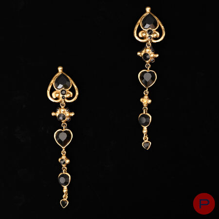 EMANUEL UNGARO- PAIRE DE BOUCLES D'OREILLES