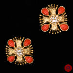 CHRISTIAN LACROIX - 1990'S- PAIRE DE BOUCLES D'OREILLES