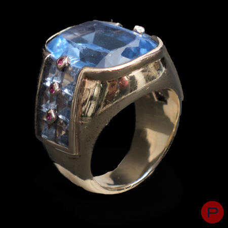 ANONYME- BAGUE