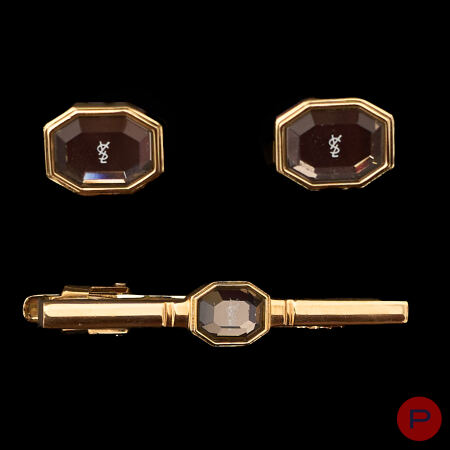YVES SAINT LAURENT- PINCE À CRAVATE, BOUTONS DE MANCHETTE